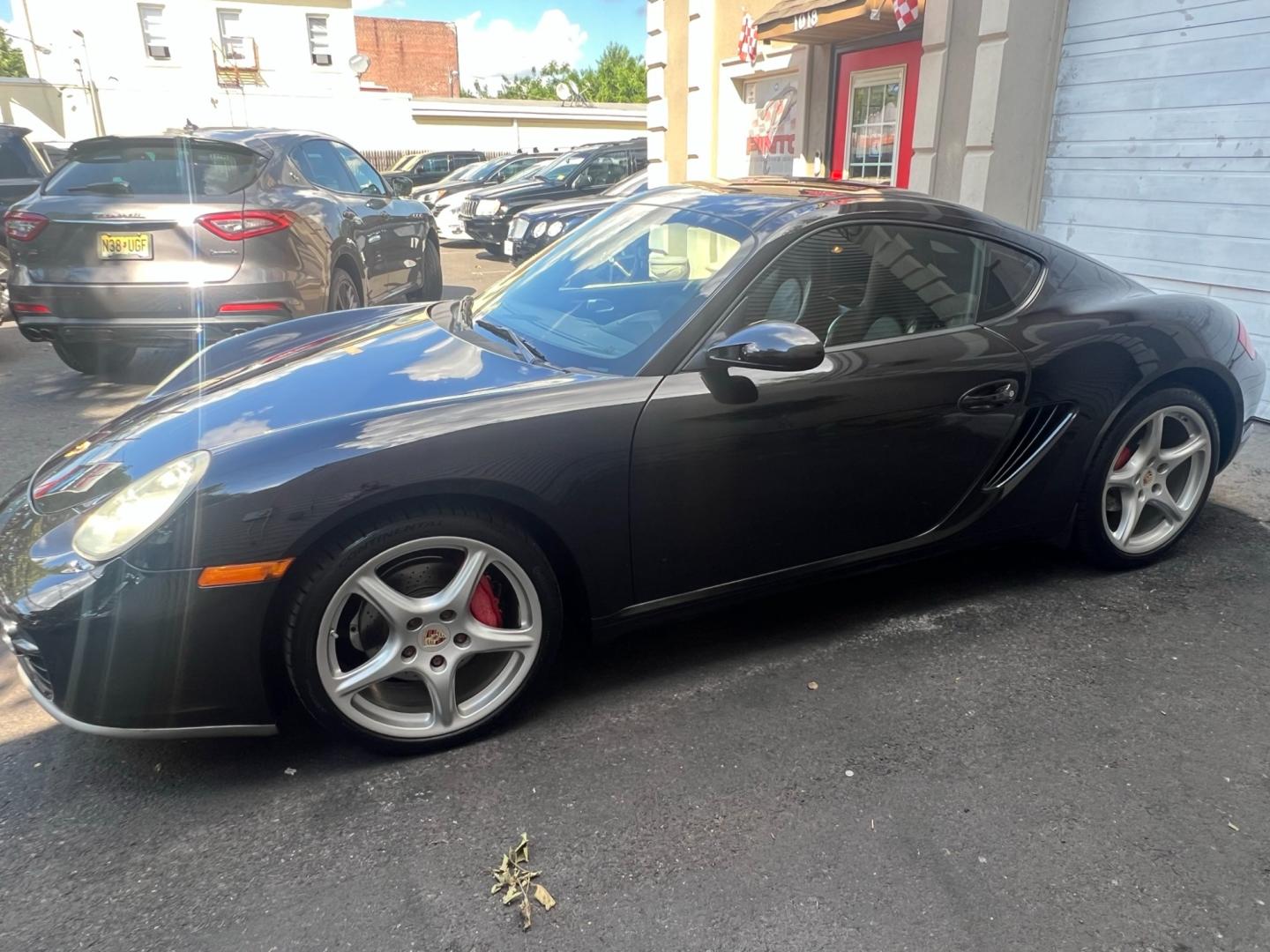 2006 BLACK /Black Leather Porsche Cayman s (WP0AB29846U) with an 3.4L H6 DOHC 24V engine, located at 1018 Brunswick Ave, Trenton, NJ, 08638, (609) 989-0900, 40.240086, -74.748085 - Photo#14